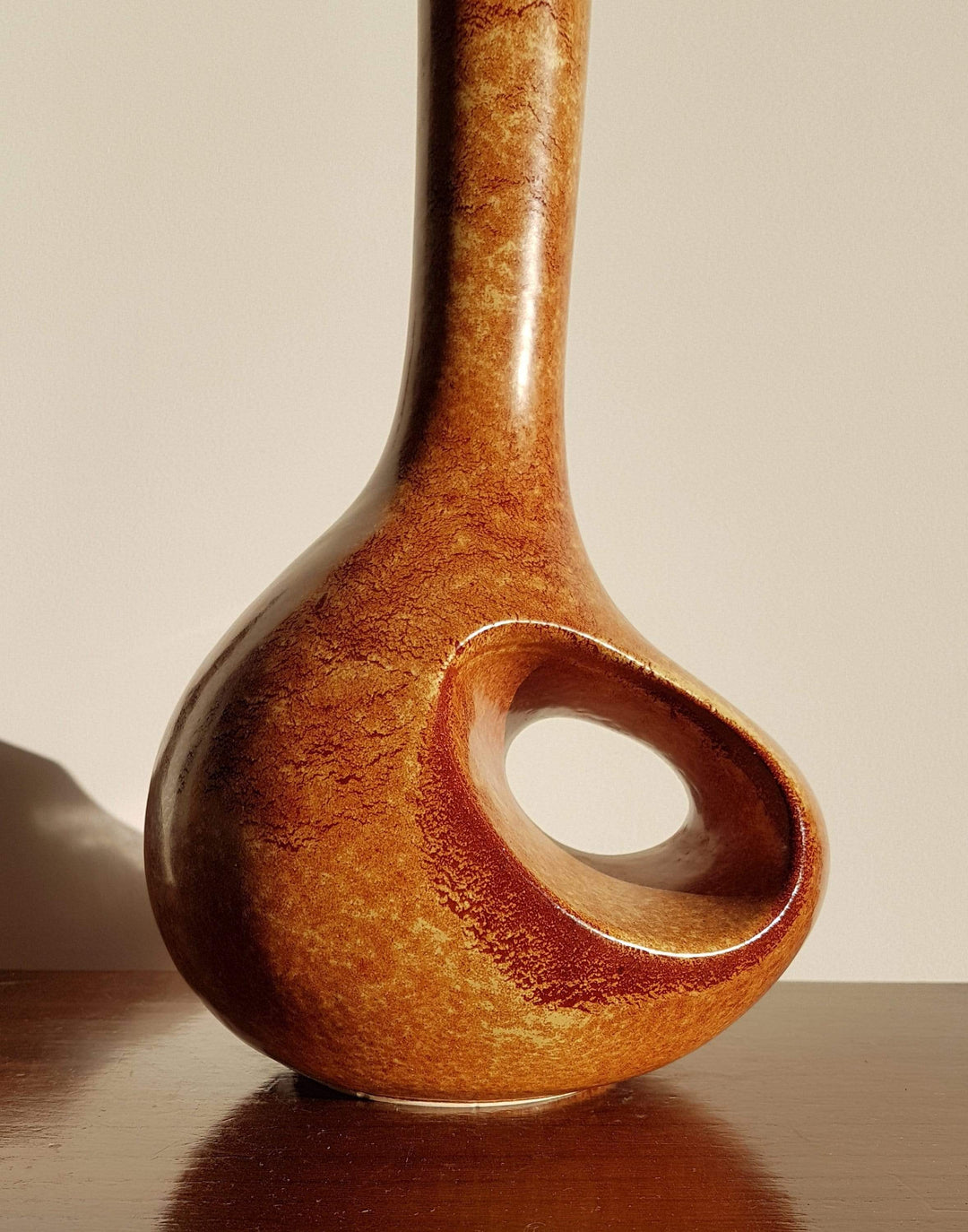 60s〜 Bertoncello 花瓶 彫刻的 グラフィカル ミッドセンチュリー 1960s Italian Bertoncello Mid Century Modern, Modernist 'Leather