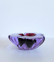 Murano Glass 1960s Italian Murano Sommerso Sculpted Art Glass Neodymium / Alexandrite and D. Pink Dish