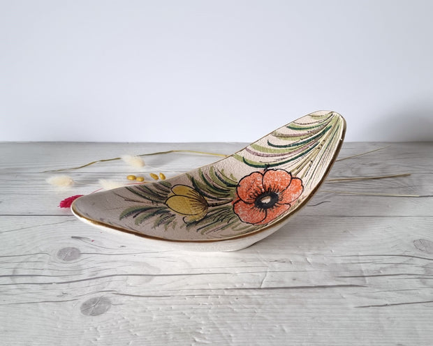 Haute Curature Ceramic 1960s Mid Century 'Alla Moda' Handpainted Peach Tone Poppy Décor Ceramic Vide Poche, Italian