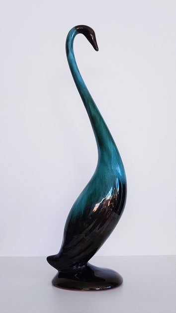 1970s Canadian Blue Mountain Pottery Green and Black Glaze Drip Ware C ...