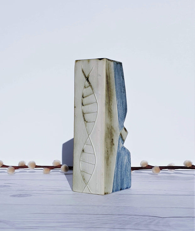 AnyesAttic Ceramic 1970s Carn Pottery by John Beusmans, W Series, Textured Cream and Blue Angular Cut Ceramic Vase