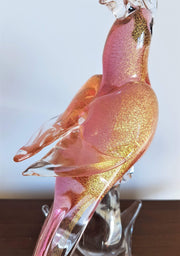 Murano Glass 1980s Italian Murano Formia Pink and Gold Avventurine Sommerso Cockatoo Art Glass Bird Sculpture