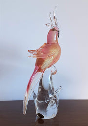 Murano Glass 1980s Italian Murano Formia Pink and Gold Avventurine Sommerso Cockatoo Art Glass Bird Sculpture