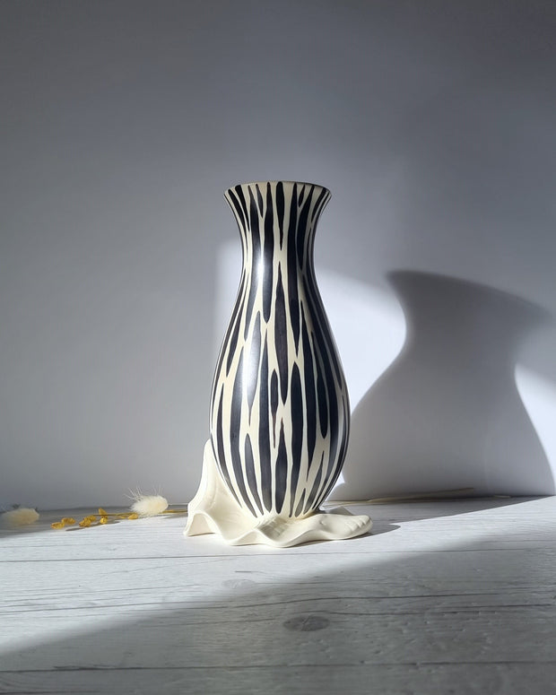 Beswick Pottery Ceramic Albert Hallam for Beswick, Zebrette Series Zebra Stripe Décor Mid Century Modernist Vase, 1950s