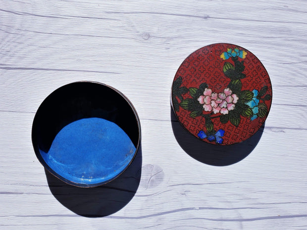 AnyesAttic Metals Antique Japanese Cloisonne Enamel Work Peony and Cascading Decor Copper Trinket Box