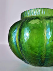 Kralik Glass Glass Antique / Vintage 1910s-30s Kralik Art Nouveau Iridescent Emerald Green Martelé Decor Art Glass Vase