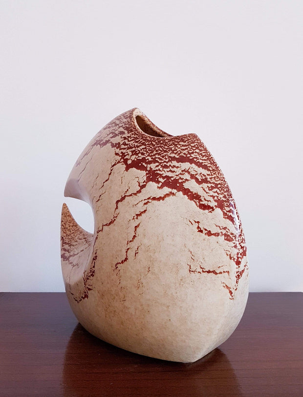 Bertoncello Ceramiche Ceramic 1960s Italian Bertoncello Mid Century Modern Sculptural Space Age Cream Leather Glaze Ceramic Vase
