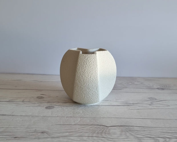 Bertoncello Ceramiche Ceramic Bertoncello Ceramiche, Sasso Bianco Glaze, Modernist Sculptural Triparte Vase, Italy, 1960s-1970s