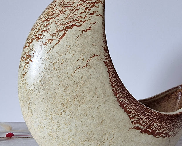 Bertoncello Ceramiche Ceramic Bertoncello, Screziato Havana Cream and Sienna Glaze, Modernist Crescent Moon Planter Vase, 60s-80s