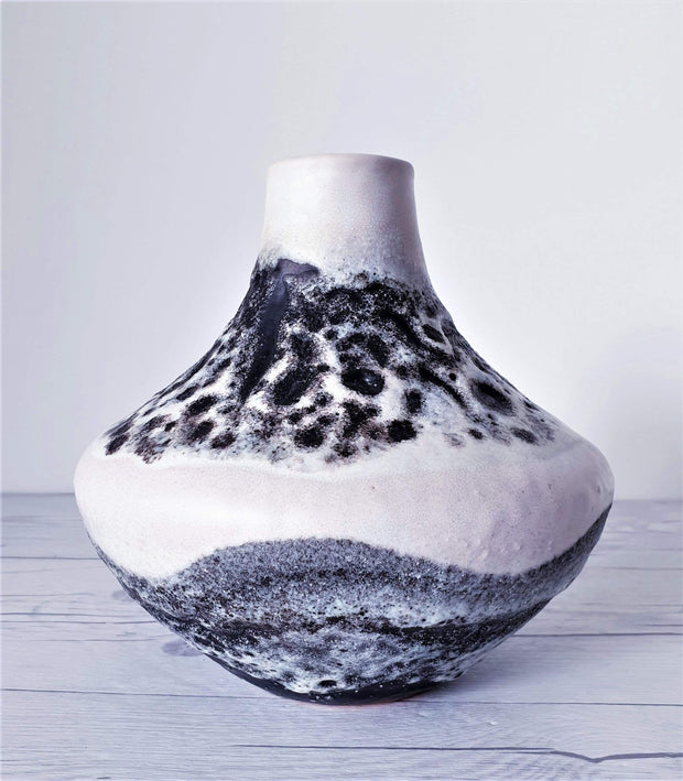 AnyesAttic Ceramic Carstens Tonnieshof, Mid Century Modern '200' UFO Vase with Rare Glacial Fat Lava Decor | 60s – 70s