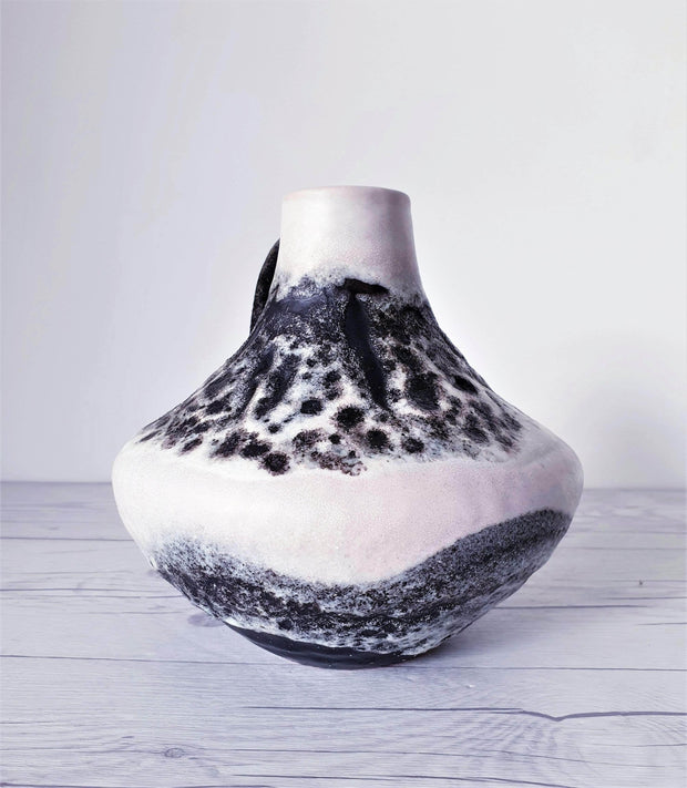 AnyesAttic Ceramic Carstens Tonnieshof, Mid Century Modern '200' UFO Vase with Rare Glacial Fat Lava Decor | 60s – 70s