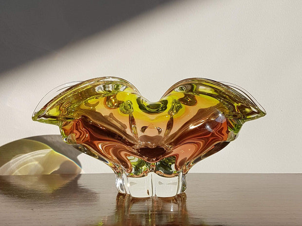 Chribska Glass Glass 1970s Czech Chribska Glass by Josef Hospodka Mid Century Bohemian Tricorn Peach and Green Tea Bowl