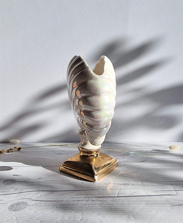 Crown Devon Ceramic Crown Devon Art Deco, Hollywood Regency Moderne, Iridescent Feather Fan Vase | British, 1930s, Rare