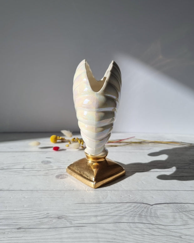 Crown Devon Ceramic Crown Devon Art Deco - Hollywood Regency Moderne - Iridescent Feather Fan Vase, British, 1930s, Rare