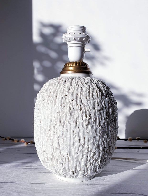 Rorstrand Lighting Gunnar Nylund for Rorstrand, Chamotte 'Hedgehog' Series Talc White Sculpted Lamp Base | 1940s-50s