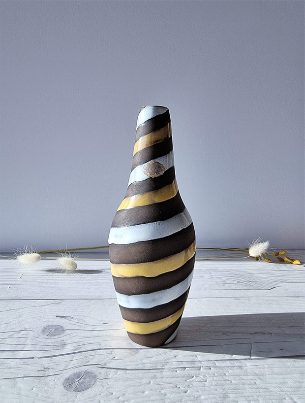 Upsala Ekeby Ceramic Ingrid Atterberg for Upsala Ekeby, Pair of 1949 'Spiral' Series Sculptural Earthenware Vases