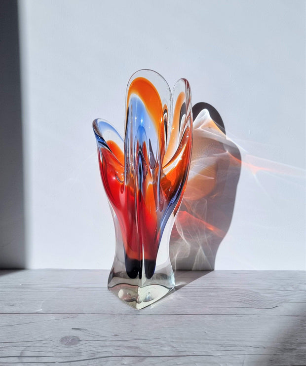 Hineri Iwatsu Glass Iwatsu Hineri Glassworks, Sculpted Apricot, Scarlet and Violet Stripe 3 Lobed Vase,1960s-70s