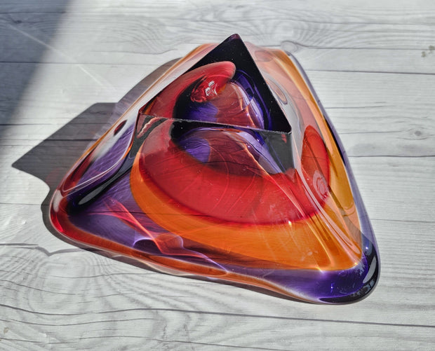 Hineri Iwatsu Glass Iwatsu Hineri Glassworks, Sculpted Scarlet, Tangelo and Violet Stripe Tricorn Dish 1960s-70s