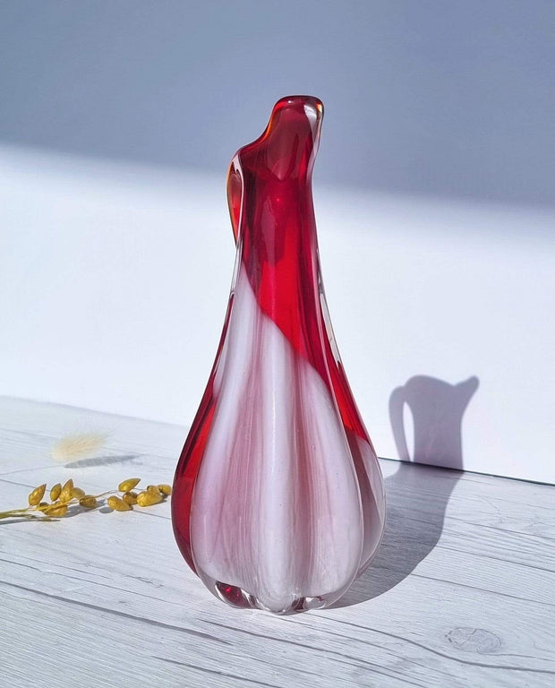 Kamei Glass Glass Kamei Glassworks, Handblown Sculpted Art Glass Vase in Red and White,1970s, Japanese