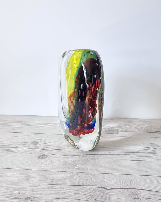 Murano Glass Luigi Onesto for Onesto Oball, Postmodern Palette Abstract Sommerso Vase, 1980s, Italian