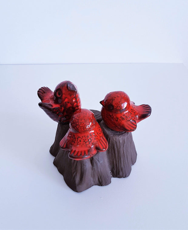 Normans Motala Keramik Ceramic Normans Motala Keramik Red Glaze Baby Birds Earthenware Ceramic Sculpture | 1960s Swedish