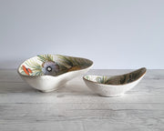 Haute Curature Ceramic Pair of Mid 20th Century Italian 'Alla Moda' Handpainted Poppies Art Pottery Dishes, 1960s