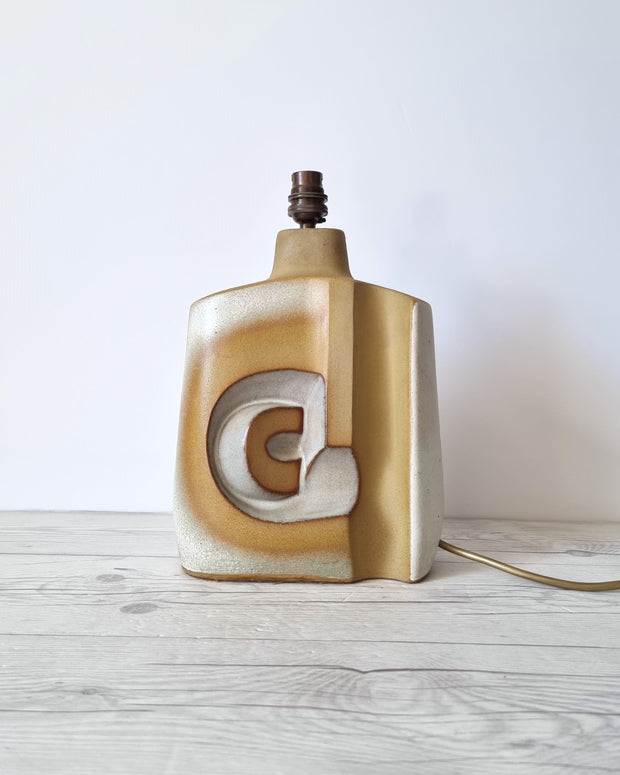 Tremaen Ceramic Peter Ellery for Tremaen Studio, Zennor Series Sculptural Modernist Ceramic Lamp Base, 1970s, British