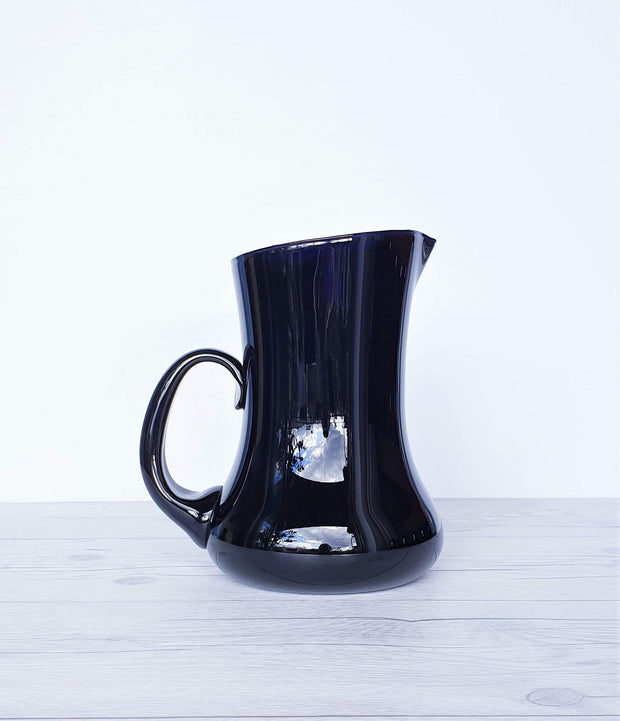 AnyesAttic Glass Riihimaen Lasi, Sesi Series by Erkkitapio Siiroinen, Black Cobalt Glass Pitcher Jug and 6 Cups, ‘70s