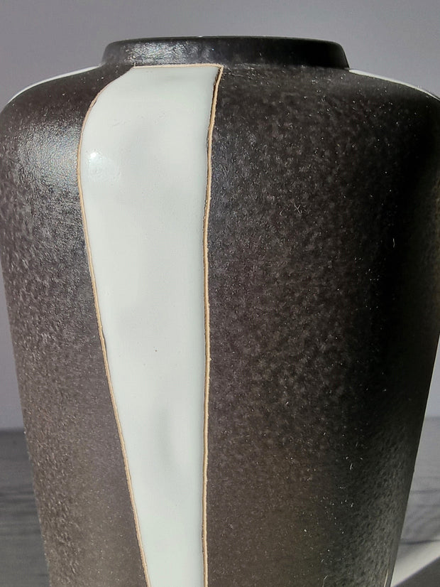 Ruscha Ceramic Ruscha Keramik, Montblanc Series, Kurt Tschörner, Modernist Monochromatic Palette Vase, 1960s