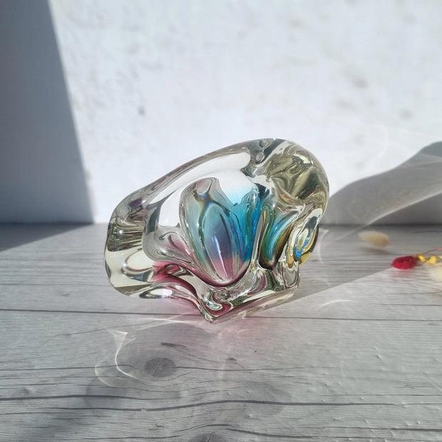 Narumi Glass Glass Sanyu Glassworks Narumi Fantasy Series Rainbow Sommerso Abstract Orchid Art Glass Bowl, 1960s-70s