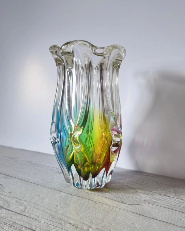 Narumi Glass Glass Sanyu Glassworks Narumi Fantasy Series Rainbow Sommerso Gathered Pleats Statement Vase, 60s-70s