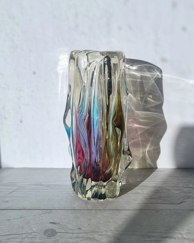 Narumi Glass Glass Sanyu Glassworks Narumi Fantasy Series Rainbow Sommerso Trailing Rain Statement Vase, 60s-70s