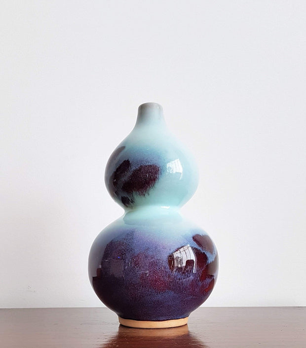 Studio Pottery Ceramic 1980s Chinese Jun Ware [Song Dyn Rep.] Flambe / Sang de Boeuf Glaze Baluster and Gourd Ceramic Vases