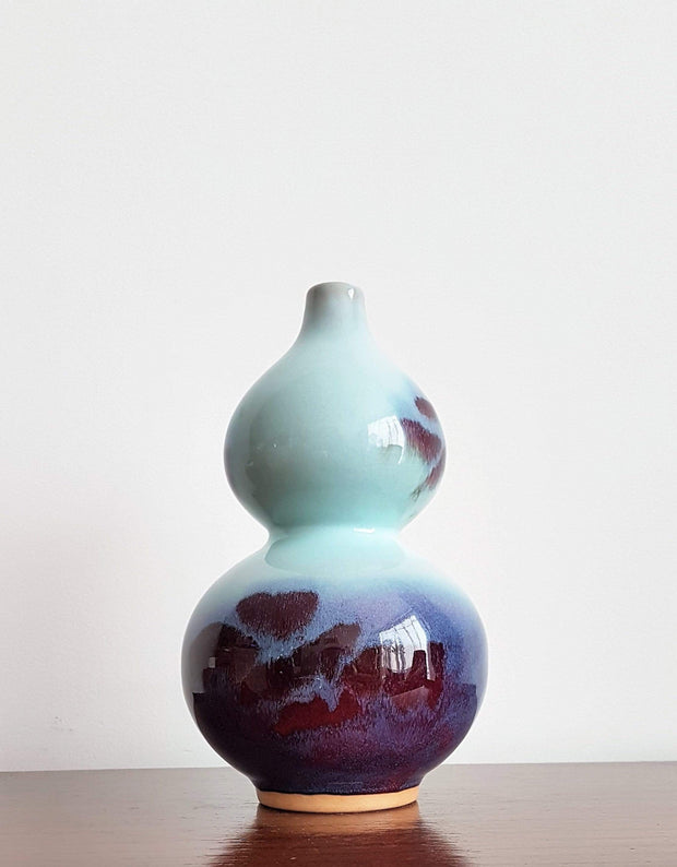 Studio Pottery Ceramic Gourd Form Vase 1980s Chinese Jun Ware [Song Dyn Rep.] Flambe / Sang de Boeuf Glaze Baluster and Gourd Ceramic Vases
