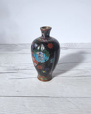 Asian Art Metals Takahara Komajiro Cloisonne 6 Lobed Vase, Kyoto-Jippo ware, Late Meiji Era, Japanese, Antique