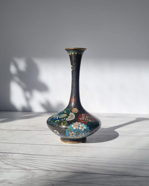 Asian Art Metals Takahara Komajiro Cloisonne Bud Vase, Kyoto-Jippo ware, Late Meiji Era, Japanese, Antique