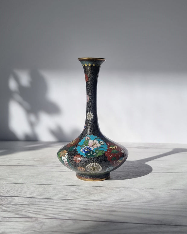 Asian Art Metals Takahara Komajiro Cloisonne Bud Vase, Kyoto-Jippo ware, Late Meiji Era, Japanese, Antique