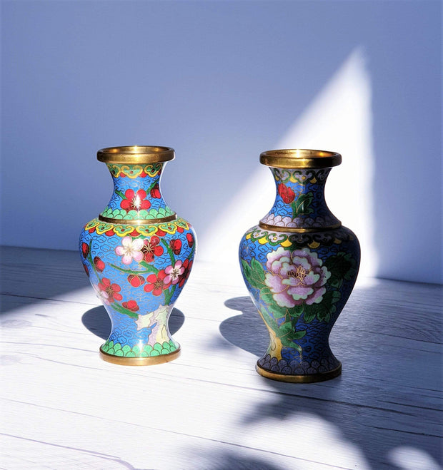 AnyesAttic Metals Vintage Chinese Pair of Miniature Cloisonne High Relief Peony and Red Blossom Decor Brass Vases