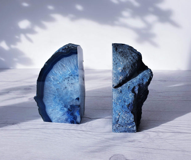 AnyesAttic Curio Vintage Pair of Brazilian Polished Blue Agate Geode, Felt Lined Bookends | c. 13 cm / 5.3" height