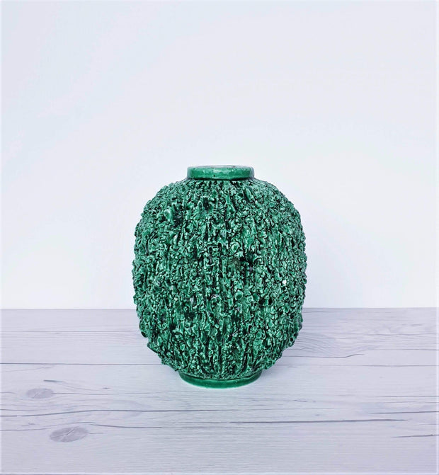 AnyesAttic Ceramic 1943 - 50 Swedish Rorstrand, Gunnar Nylund 'Hedgehog' Emerald Green Chamotte Sculpted Stoneware Vase