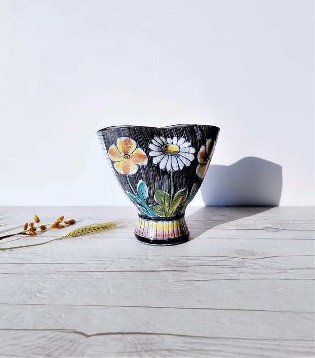 AnyesAttic Ceramic Margit Lagerqvist for Tilgmans Keramik, Daisy and Buttercup Spring Vase | Sweden, 1950s-60s