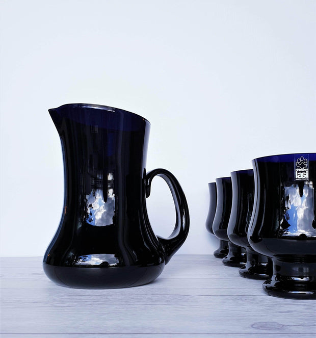 AnyesAttic Glass Riihimaen Lasi, Sesi Series by Erkkitapio Siiroinen, Black Cobalt Glass Pitcher Jug and 6 Cups, ‘70s