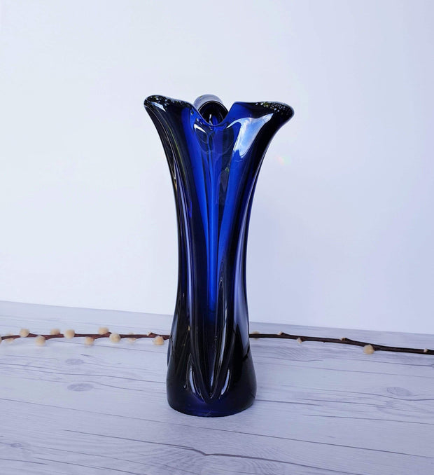 AnyesAttic Glass Vintage Contemporary Iridescent Cobalt Blue with Confetti Frit Decor Tricorn Studio Art Glass Vase