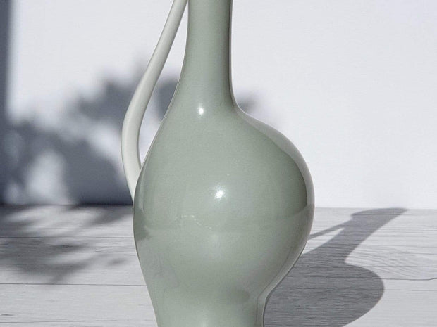 AnyesAttic Porcelain Fritz Heidenreich for Rosenthal, 1950s 'Pregnant Luise' in Grey and White, Modernist Orchid Vase