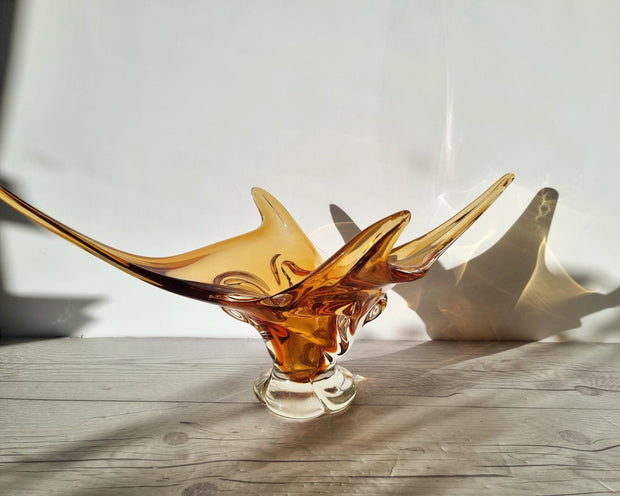 Chalet Glass Chalet Glassworks att. Handblown Honey Splash Twist Centrepiece Art Glass Dish, Canadian, 1960-70s