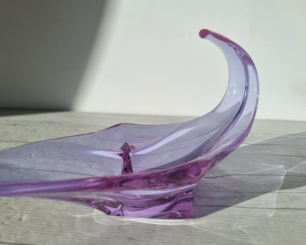 Haute Curature Glass Czech Mid-Century Modernist Alexandrite Neodymium Czech Art Glass Dish, 1950s