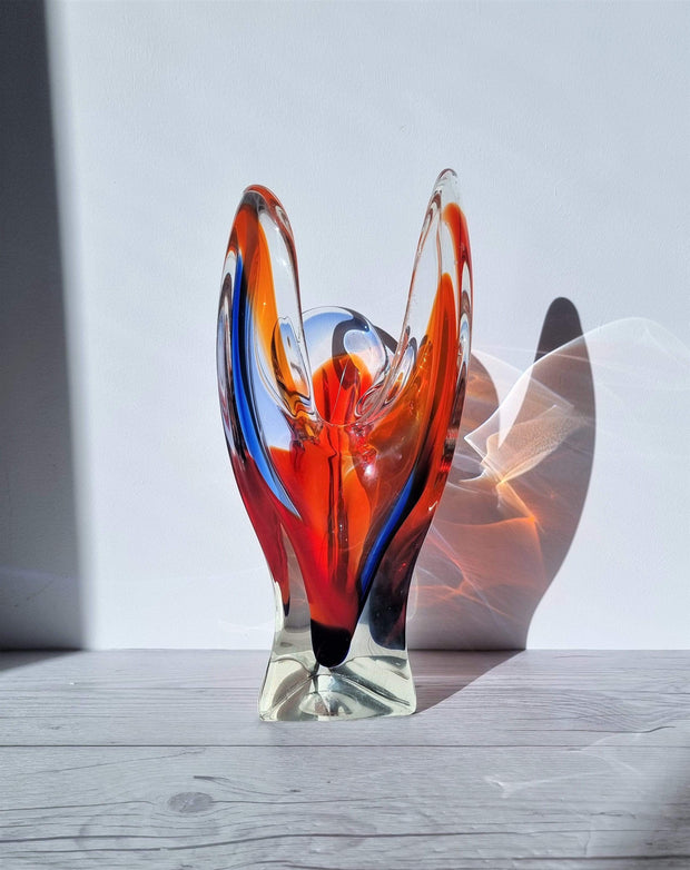 Hineri Iwatsu Glass Iwatsu Hineri Glassworks, Sculpted Apricot, Scarlet and Violet Stripe 3 Lobed Vase,1960s-70s