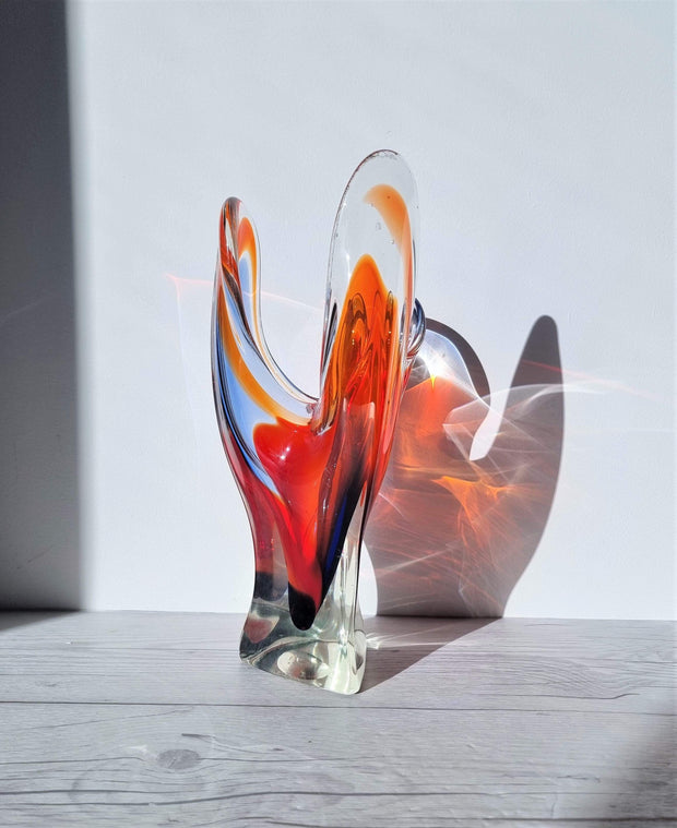 Hineri Iwatsu Glass Iwatsu Hineri Glassworks, Sculpted Apricot, Scarlet and Violet Stripe 3 Lobed Vase,1960s-70s