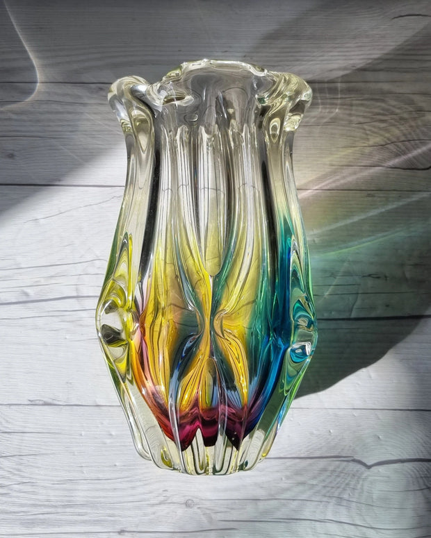 Narumi Glass Glass Sanyu Glassworks Narumi Fantasy Series Rainbow Sommerso Gathered Pleats Statement Vase, 60s-70s