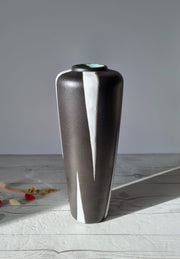 Ruscha Ceramic Ruscha Keramik, Montblanc Series, Kurt Tschörner, Modernist Monochromatic Palette Vase, 1960s